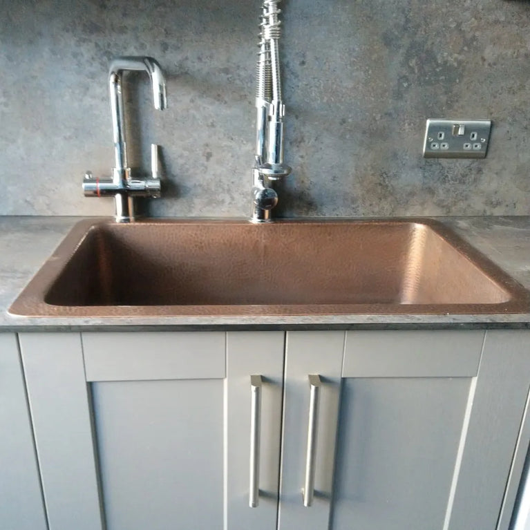 Single Bowl Single Wall Hammered Copper Kitchen Sink (without front apron)